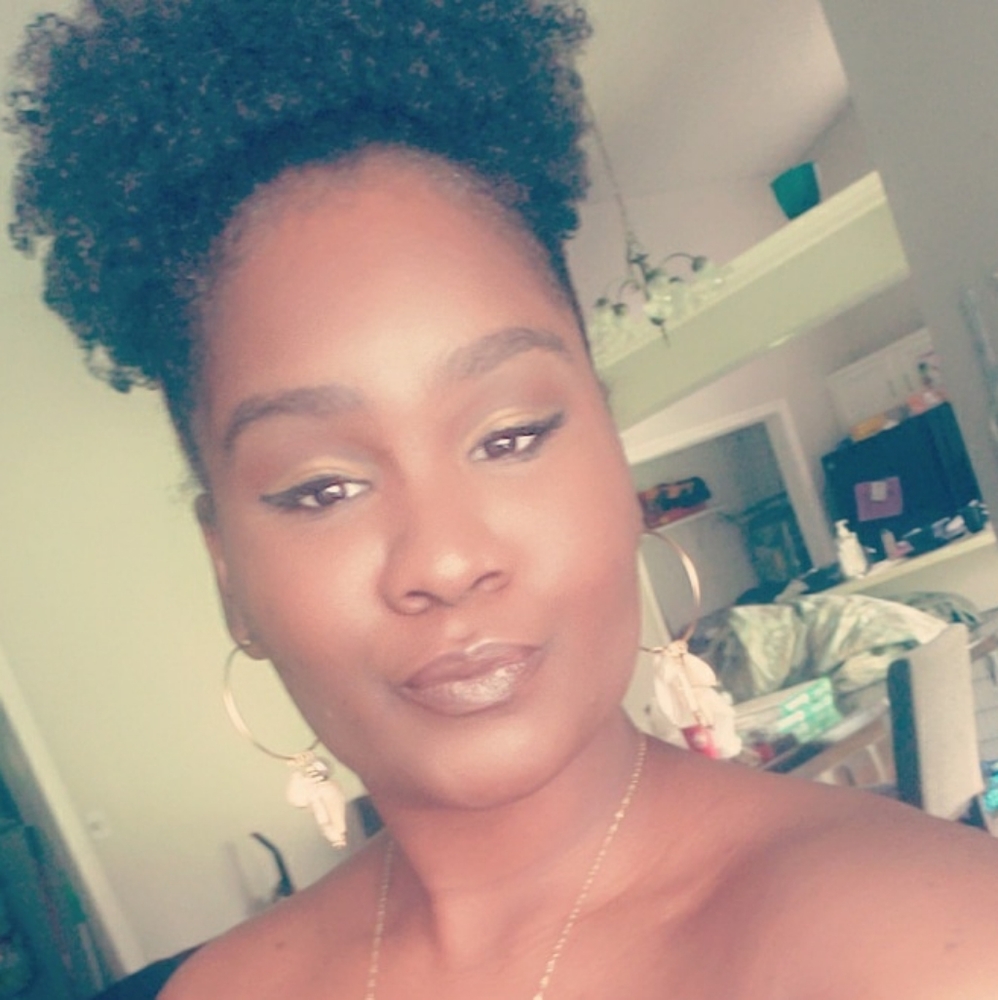 Meet your Posher, Kiuna